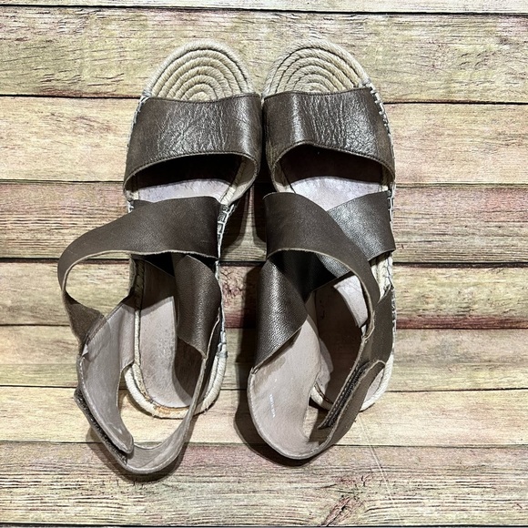 Eileen Fisher Willow Bronze Wedge Espadrilles - Picture 6 of 8